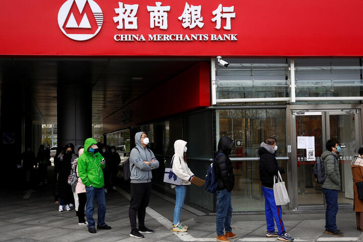 بانک‌های بزرگ چین دلارهای خود را فروختند