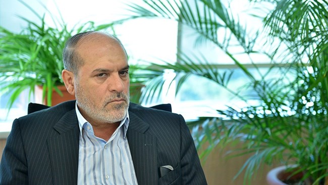 امسال قرار است برق واحدهای صنعتی را سه روز در هفته قطع کنند