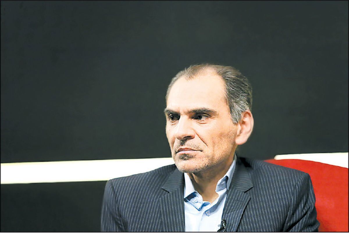 برداشت پول از حساب شهروندان بخاطر بدحجابی به بی اعتباری شبکه بانکی منجر می‌شود