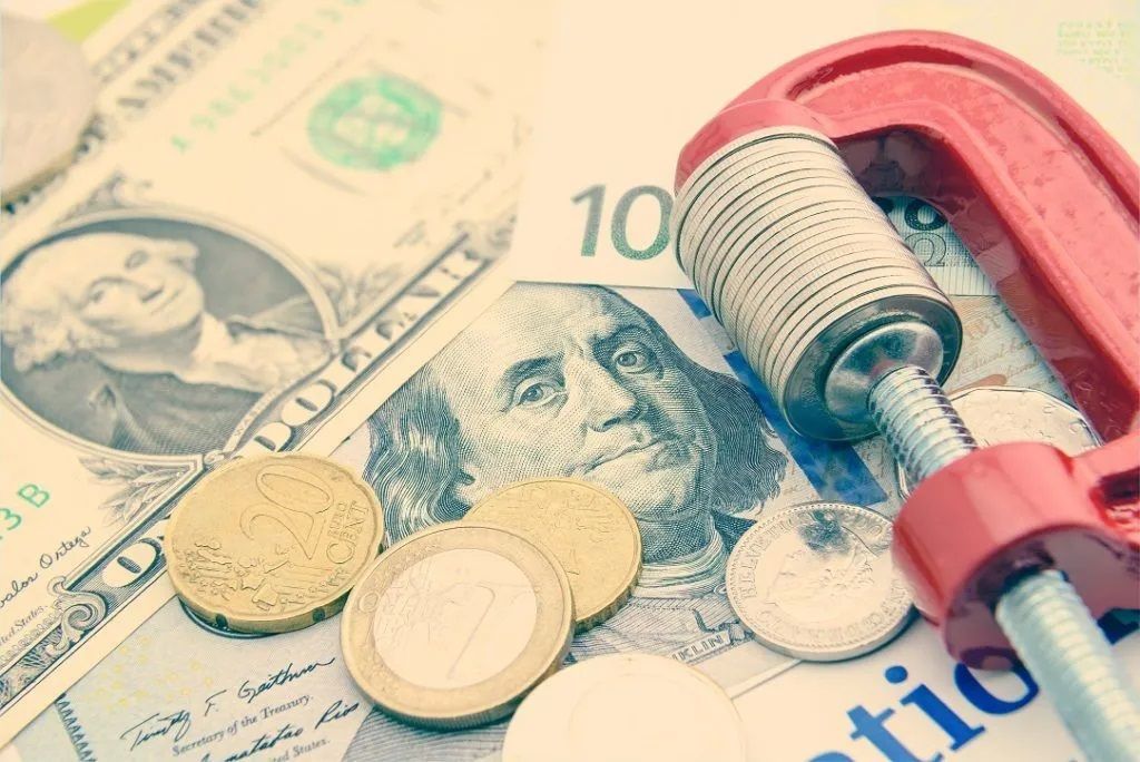 ریاضت اقتصادی چیست؟ بررسی جامع مفهوم، اهداف، پیامدها و تجربه کشورها