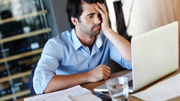 چالشهای پنهان چندشغله شدن در ایران؛ بحران معیشت یا انتخاب آگاهانه؟