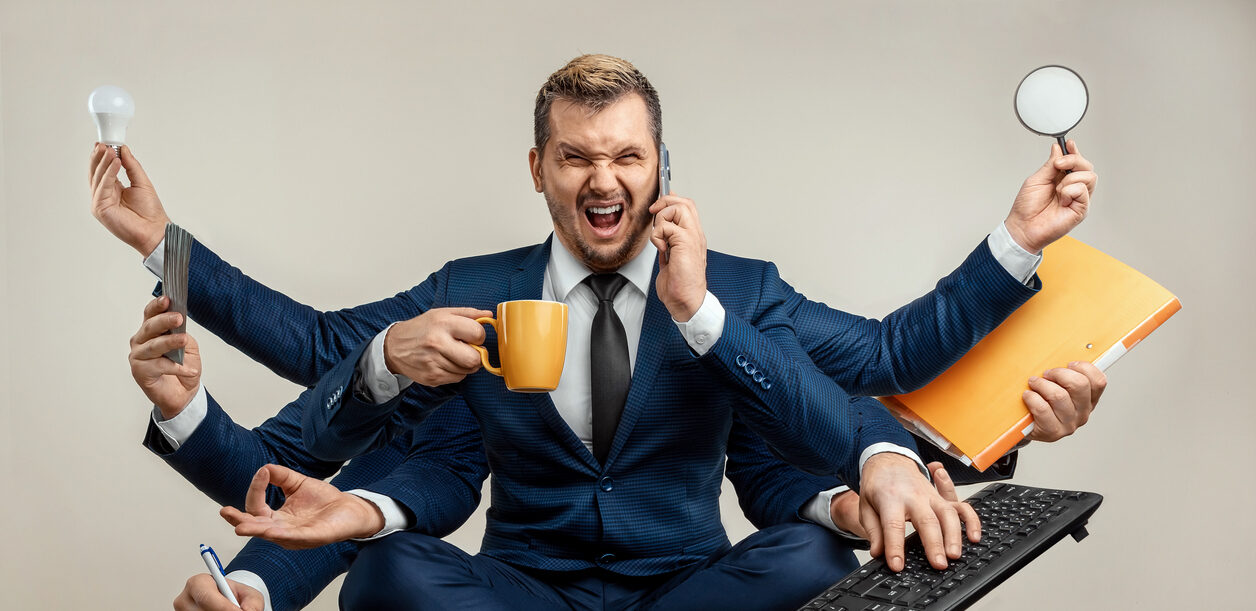 چند شغله بودن در بازار کار جهانی؛ انتخابی برای آینده یا اجبار امروز؟