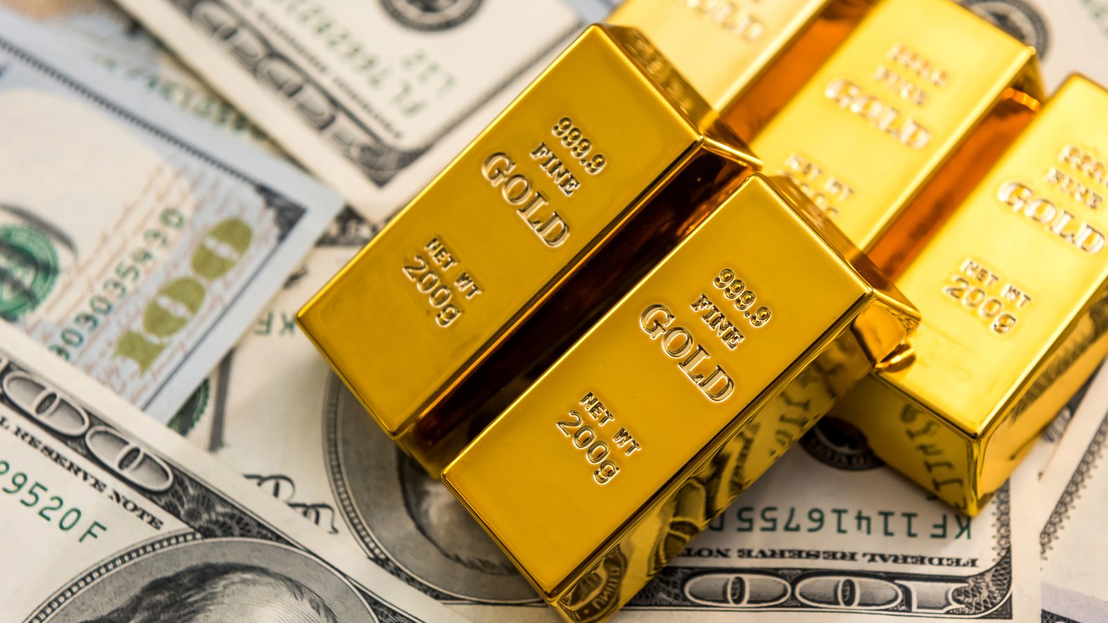 طلا و سیاستهای پولی؛ ابزار کنترل یا محرک تورم؟