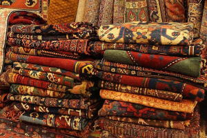احیای صادرات فرش ایرانی، در گرو رفع تحریم‌های خارجی و داخلی/ افزایش ۲۰ درصدی هزینه انتقال پول به دلیل تحریم‌ها