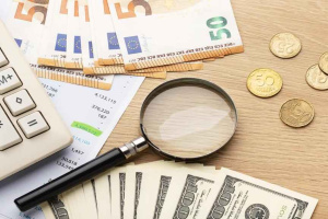 تاثیر نرخ ارز بر بازار صادراتی صنایع کوچک و متوسط؛ فرصت‌ها و راهکارها