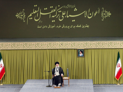 رهبر انقلاب: دولت هر مقدار که خرج آموزش و پرورش کند، سرمایه و افتخار است