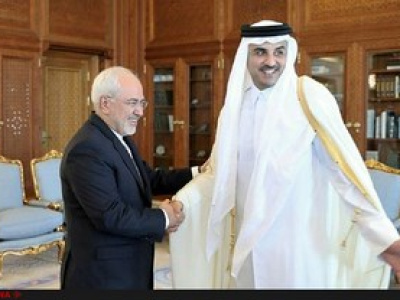 ظریف با امیر قطر درخصوص روابط دوجانبه و مسائل منطقه‌ای گفت‌وگو کرد
