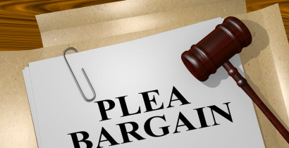 توافق بر سر اقرار به جرم یا Plea Bargaining در پرونده‌های فساد اقتصادی در آمریکا
